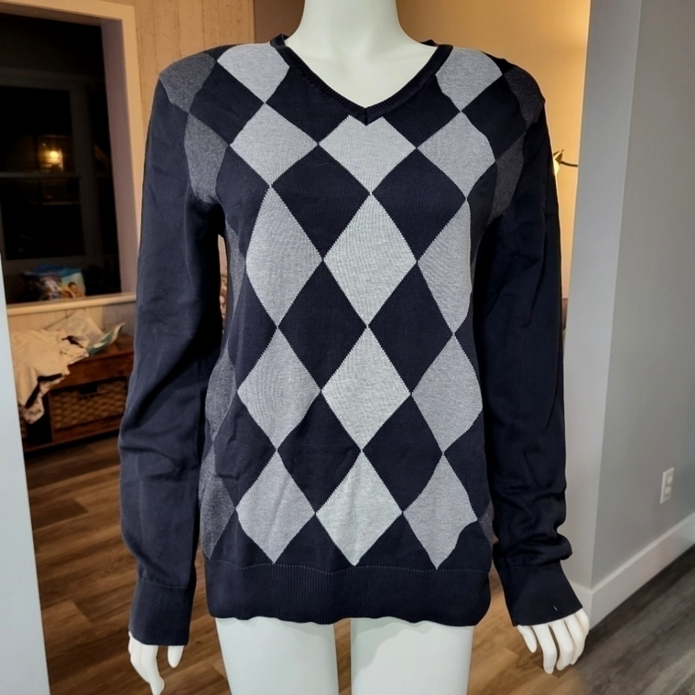 H&M | Man V-neck Sweaters